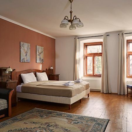 Preselo Pinceszet Es Vendeghaz Bed and Breakfast Erdőbénye Buitenkant foto