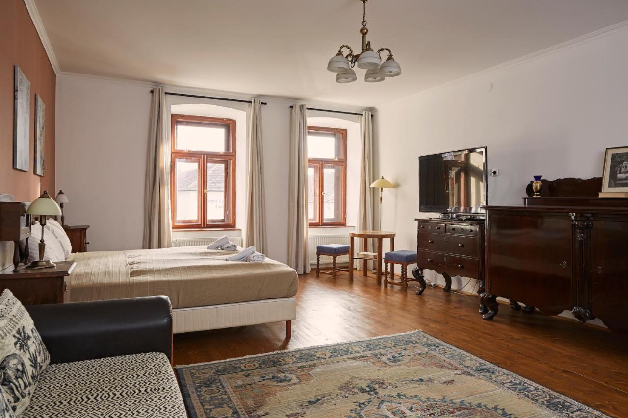 Preselo Pinceszet Es Vendeghaz Bed and Breakfast Erdőbénye Buitenkant foto