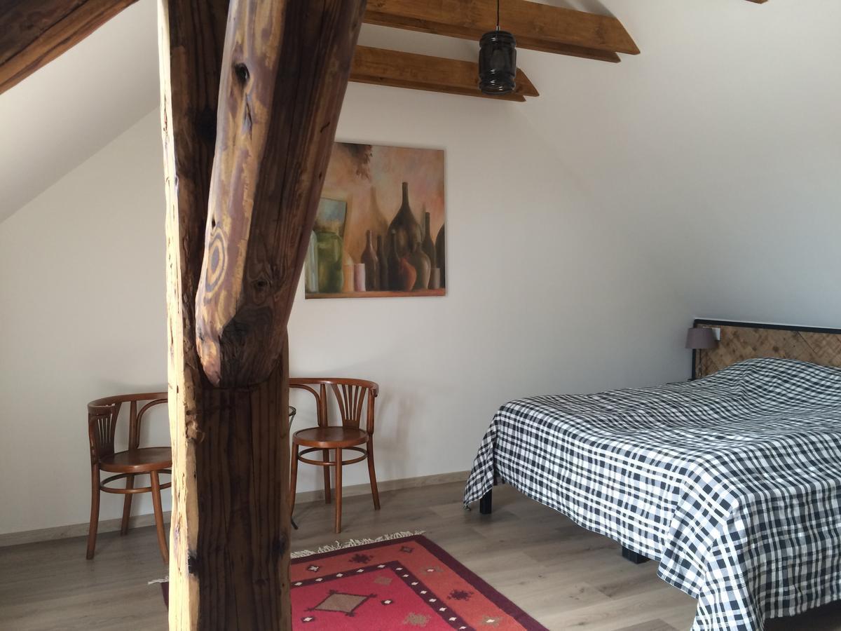 Preselo Pinceszet Es Vendeghaz Bed and Breakfast Erdőbénye Buitenkant foto
